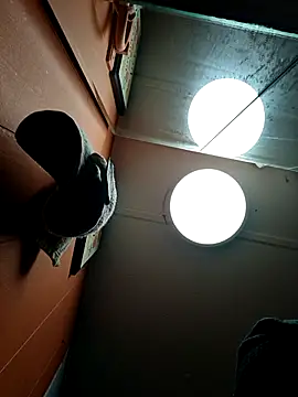 Snapshot of Penelargo1233r chatting on December 5, 2025, 11:09 am Penelargo1233r online show from December 5, 2025, 11:09 am