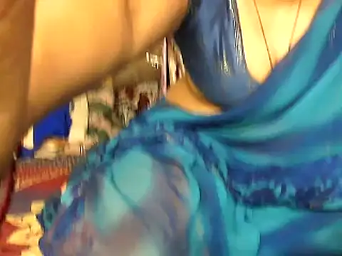 Snapshot of diksha--s chatting on November 15, 2025, 10:41 am diksha--s online show from November 15, 2025, 10:41 am