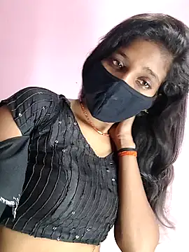 Snapshot of sweet_couple99 chatting on October 19, 2025, 3:09 am sweet couple99 online show from October 19, 2025, 3:09 am