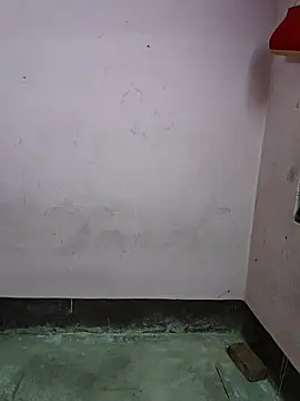 Snapshot of sweet_couple99 chatting on October 17, 2025, 1:35 pm sweet couple99 online show from October 17, 2025, 1:35 pm