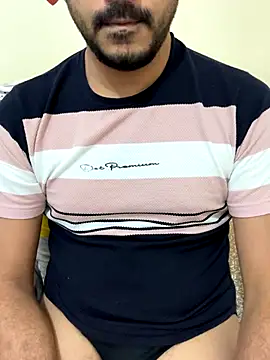 Handsome8677 online show from November 8, 2025, 9:02 am