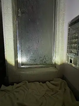 sissy diorcd online show from November 1, 2025, 5:14 am