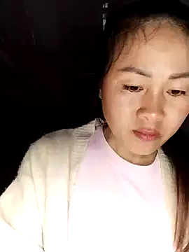 Snapshot of Spring-mky chatting on January 13, 2026, 2:04 am Spring-mky online show from January 13, 2026, 2:04 am