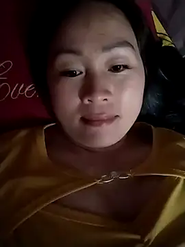 Snapshot of Spring-mky chatting on November 28, 2025, 3:34 pm Spring-mky online show from November 28, 2025, 3:34 pm