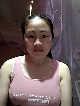 Snapshot of Spring-mky chatting on December 21, 2025, 2:46 am Spring-mky online show from December 21, 2025, 2:46 am