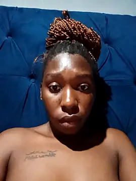 sexysmalldaily04 online show from November 12, 2025, 1:10 am