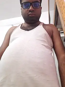 darren20k9 online show from October 17, 2025, 5:55 am