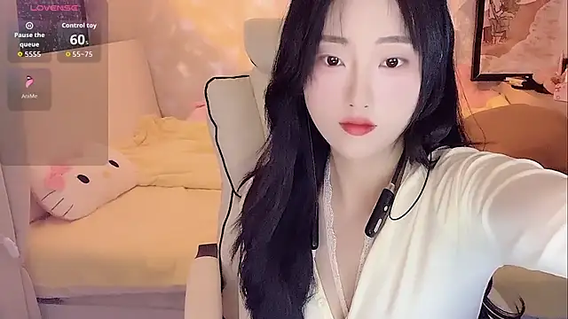 Snapshot of Ximi1 chatting on November 6, 2025, 10:47 pm Ximi1 online show from November 6, 2025, 10:47 pm