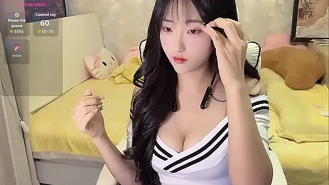 Snapshot of Ximi1 chatting on October 29, 2025, 9:58 pm Ximi1 online show from October 29, 2025, 9:58 pm