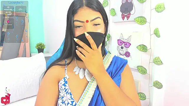 Snapshot of Iniya_Parul chatting on May 28, 2026, 2:01 pm Iniya Parul online show from May 28, 2026, 2:01 pm