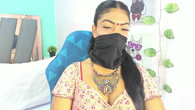 Snapshot of Iniya_Parul chatting on June 9, 2026, 2:07 pm Iniya Parul online show from June 9, 2026, 2:07 pm