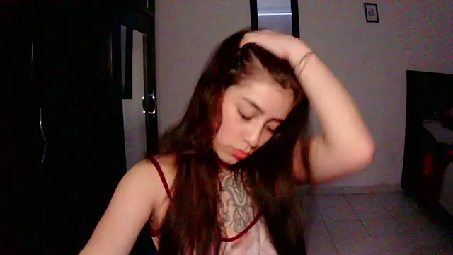 adri gomez1 online show from November 11, 2025, 3:01 am