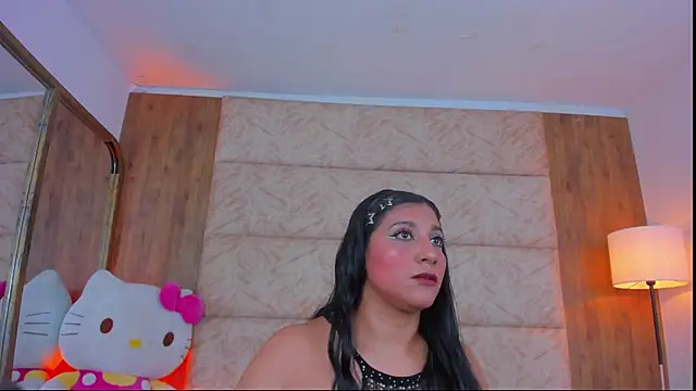 Snapshot of Antonella_Russo1 chatting on December 2, 2025, 8:16 am Antonella Russo1 online show from December 2, 2025, 8:16 am