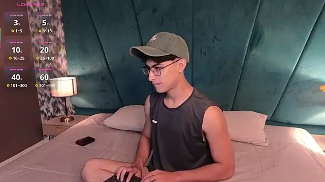 Aaron Eze online show from February 13, 2026, 9:37 pm