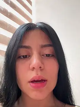 Midori rosse online show from February 11, 2026, 7:36 pm