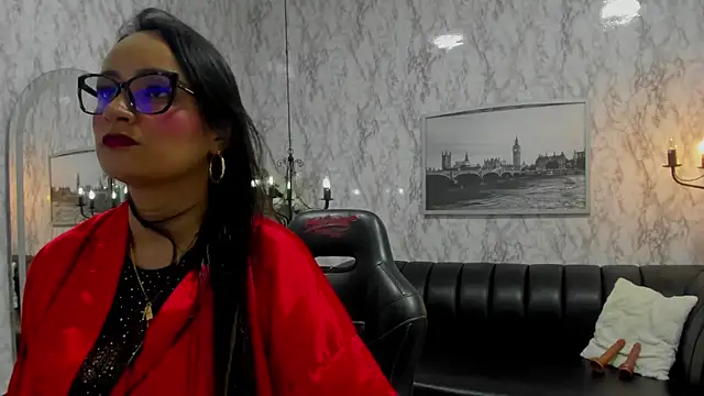 Snapshot of AlexandraMilff chatting on November 24, 2025, 3:50 am AlexandraMilff online show from November 24, 2025, 3:50 am