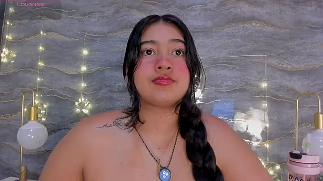 Snapshot of lilithst_ chatting on December 14, 2025, 8:36 pm lilithst online show from December 14, 2025, 8:36 pm