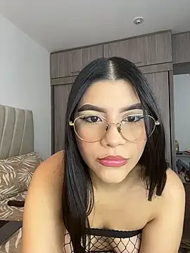 Snapshot of Julietalcl chatting on April 20, 2026, 7:48 pm Julietalcl online show from April 20, 2026, 7:48 pm