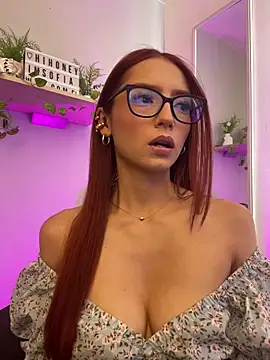 Im sofiaaa online show from March 6, 2026, 9:21 pm