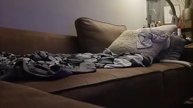 jokke1975 online show from November 8, 2025, 2:37 am