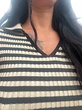 DarkestDreamxox online show from July 5, 2026, 7:04 am