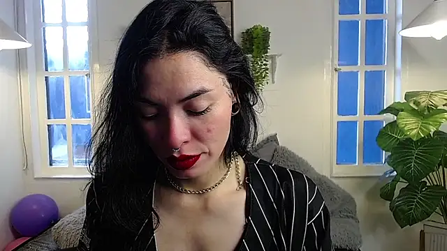 Snapshot of liafaith chatting on November 17, 2025, 1:59 pm liafaith online show from November 17, 2025, 1:59 pm