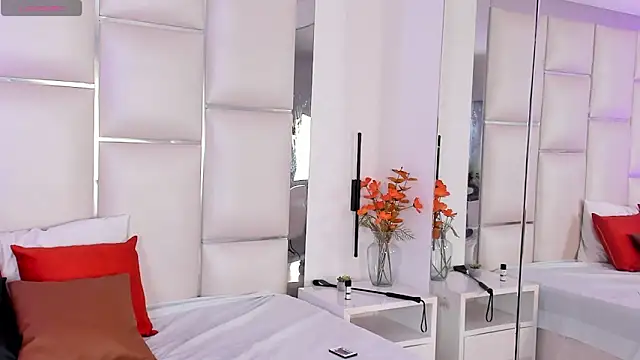 AishaAnderson online show from February 24, 2026, 1:34 pm