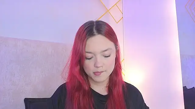 Snapshot of Martinaa_Garcia chatting on June 1, 2026, 7:46 pm Martinaa Garcia online show from June 1, 2026, 7:46 pm