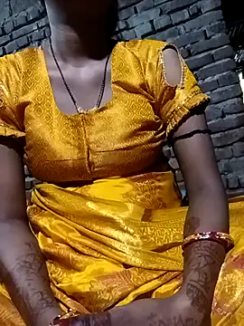 Snapshot of Hot_Lilly02 chatting on October 28, 2025, 4:06 pm Hot Lilly02 online show from October 28, 2025, 4:06 pm