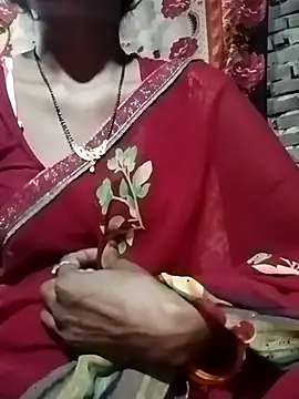 Hot Lilly02 online show from November 2, 2025, 10:37 pm