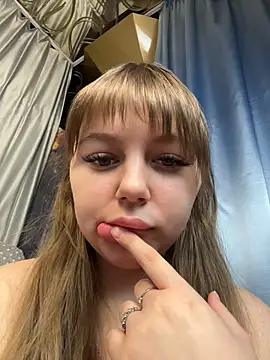 Anna Lov  online show from March 12, 2026, 1:11 am