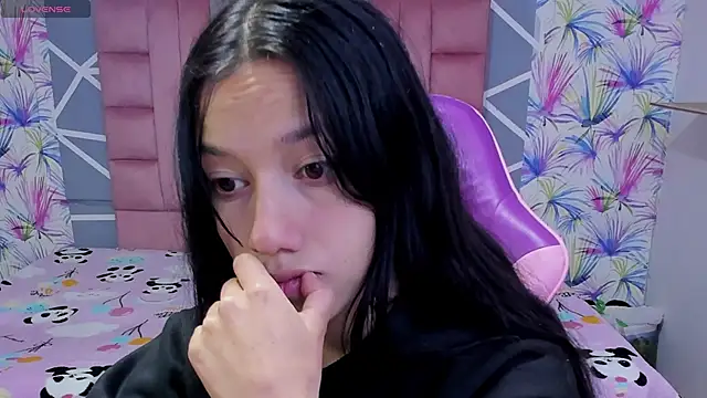 AdelaidaManson18 online show from December 14, 2025, 3:24 am