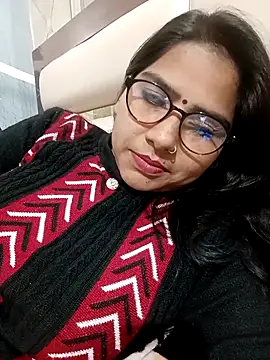 Snapshot of Vanshika1432 chatting on November 22, 2025, 1:32 pm Vanshika1432 online show from November 22, 2025, 1:32 pm