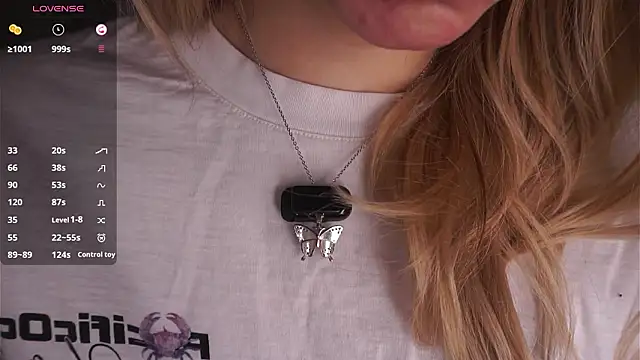 BrynnHolverson online show from February 11, 2026, 7:14 pm