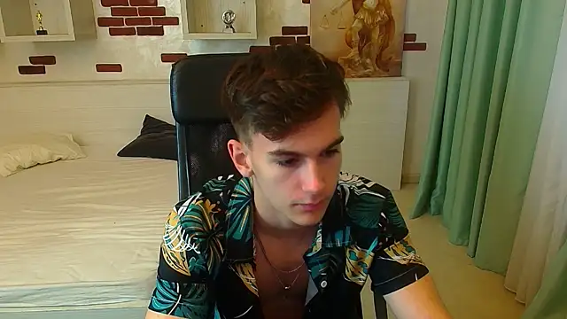 BradyFlint online show from November 4, 2025, 5:33 am