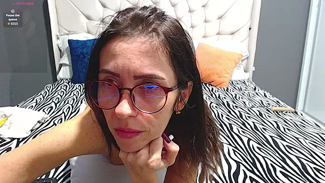 Snapshot of RubySweet11 chatting on November 3, 2025, 6:51 am RubySweet11 online show from November 3, 2025, 6:51 am