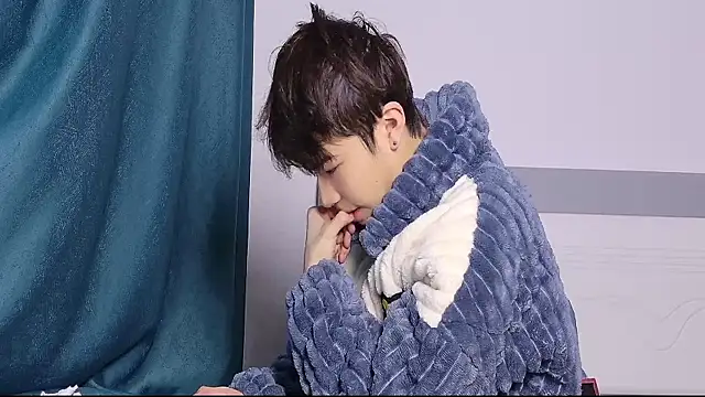 Stuffy-111 online show from November 20, 2025, 11:22 am