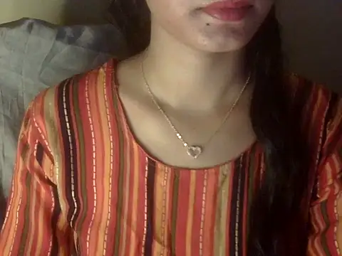 Shezi N online show from April 13, 2026, 1:04 pm