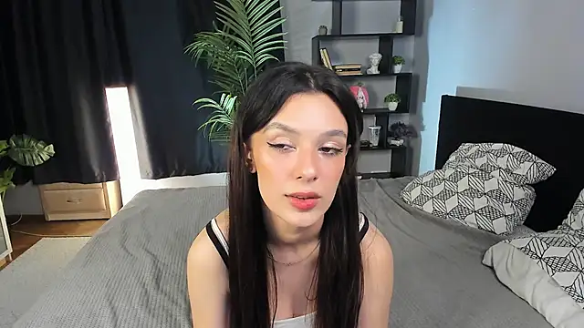 DemetraSadahiro online show from November 26, 2025, 4:12 am