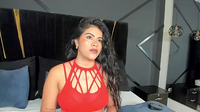 Snapshot of mia_canoo chatting on November 3, 2025, 1:47 pm mia canoo online show from November 3, 2025, 1:47 pm