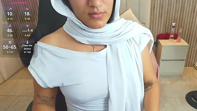 Snapshot of Aziz_daud chatting on November 23, 2025, 12:04 pm Aziz daud online show from November 23, 2025, 12:04 pm