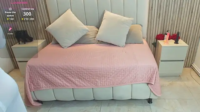 Snapshot of Aziz_daud chatting on November 21, 2025, 12:15 pm Aziz daud online show from November 21, 2025, 12:15 pm