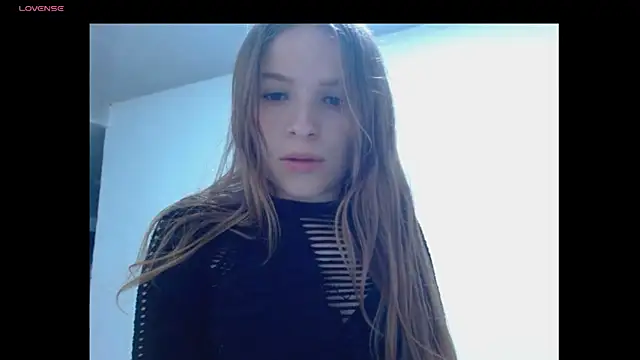 bambiluly online show from April 20, 2026, 12:02 am