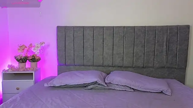 Snapshot of GabbieHill chatting on October 22, 2025, 7:46 pm GabbieHill online show from October 22, 2025, 7:46 pm