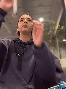 Snapshot of MiaaCute- chatting on October 24, 2025, 11:59 pm MiaaCute- online show from October 24, 2025, 11:59 pm