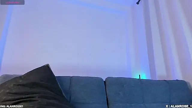 AlanRose01 online show from October 19, 2025, 5:05 pm