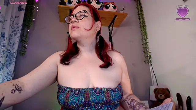 Violetafetish-dirty online show from November 6, 2025, 6:45 pm