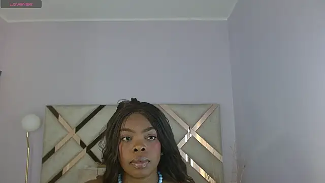 Maiacharris  online show from July 1, 2026, 12:16 pm