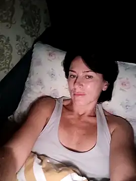 Luna 7777 online show from October 27, 2025, 9:49 pm