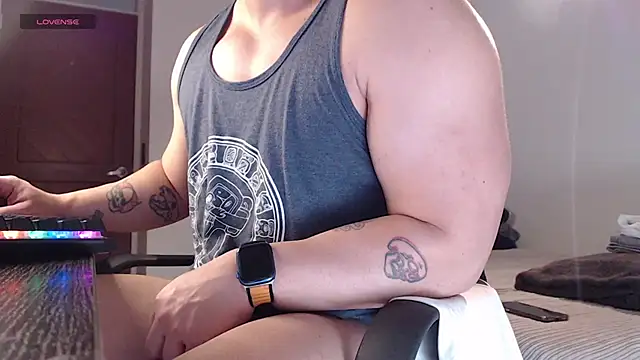 SugaredDigit online show from March 21, 2026, 12:09 pm